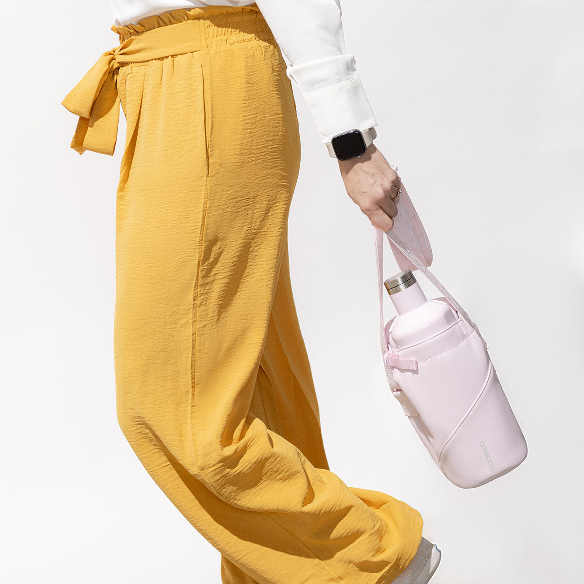 sling-t3 0efe00bce4d9--rose-quartz-sling-lifestyle2.jpg