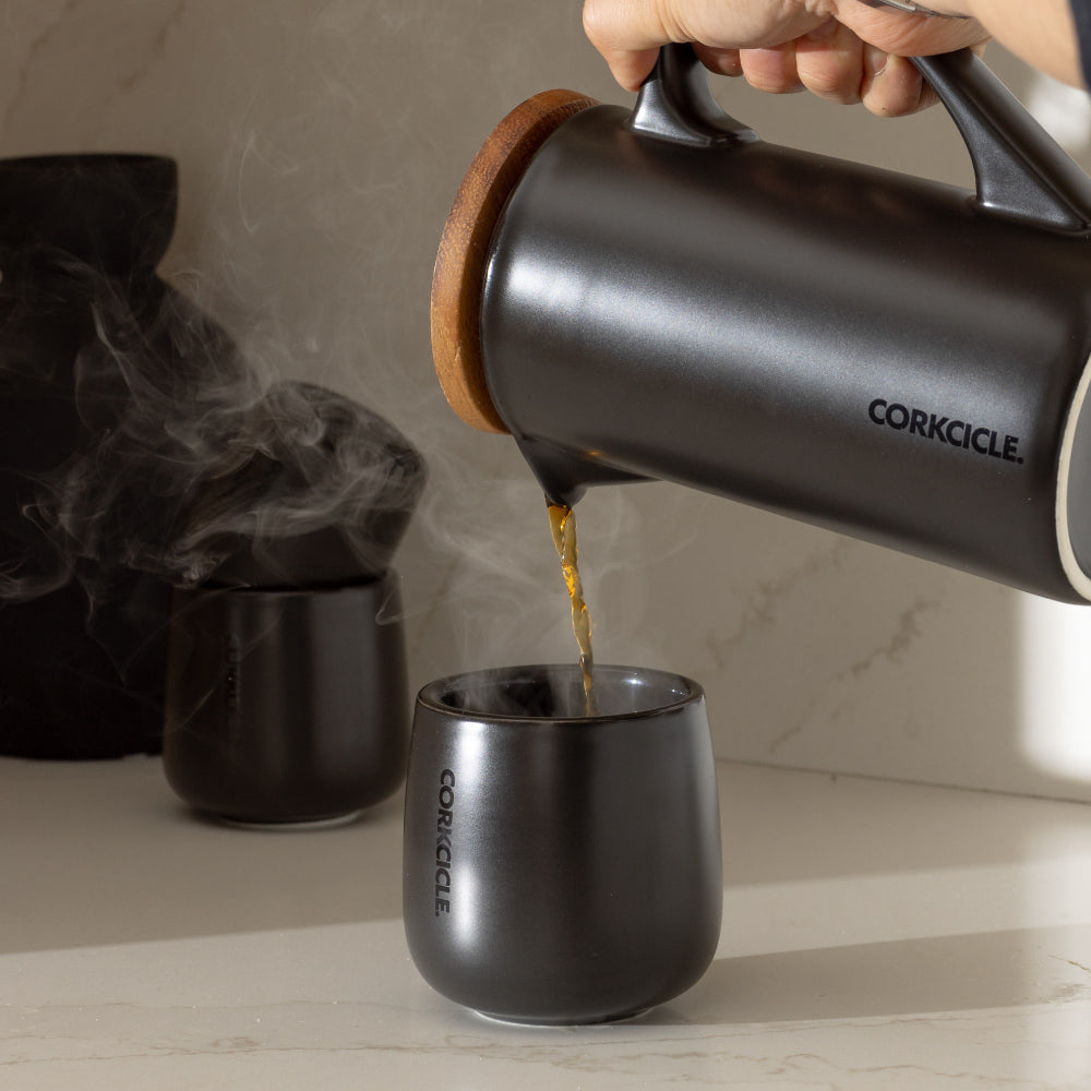cafe-cups-b2 60e7af654ef9--cafe-cup-lifestyle1.jpg