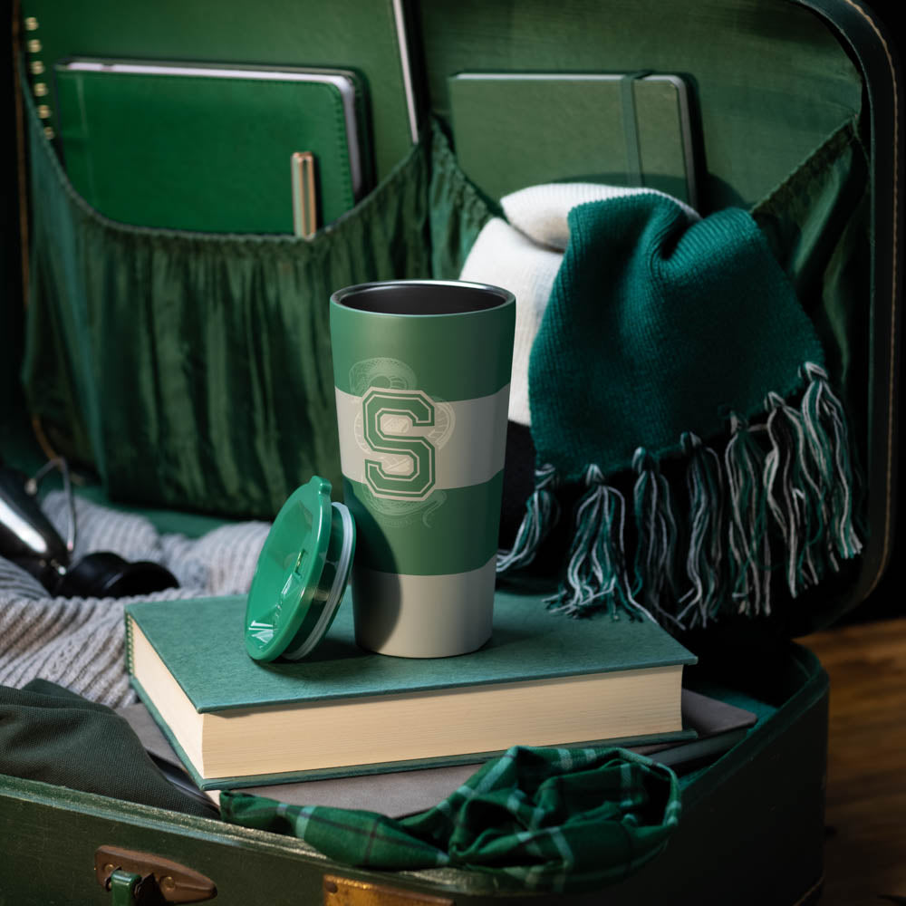 harry-potter-tumbler-j2 84ce9e4c9c5c--HarryPotter-Slytherin-4.jpg